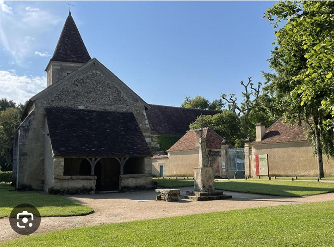 Lentille Chateauroux Exterior photo